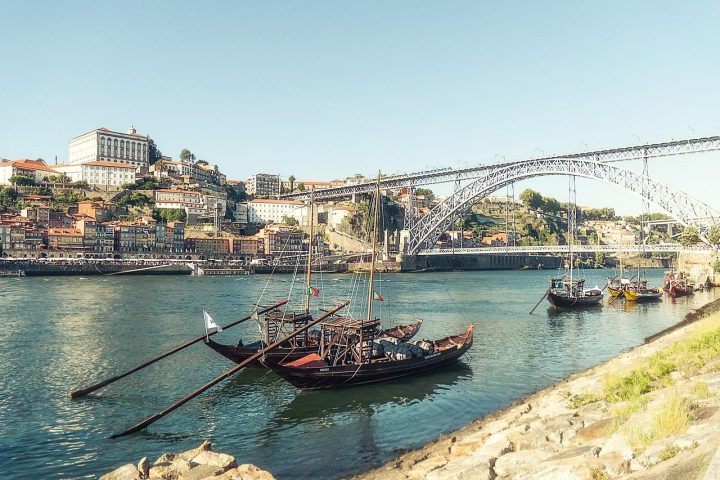 Lisbon to the Douro: spring